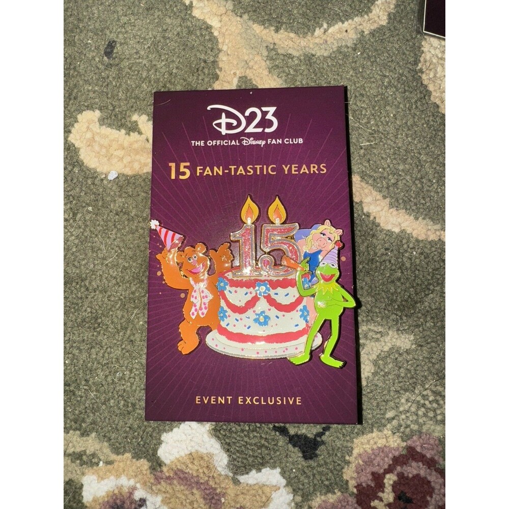2024 D23 15th Anniversary DEC Disney Muppets Kermit Piggy Fozzie Pin LE 300